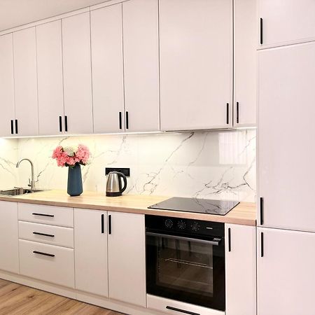 Hotel Найкращий Жк Києва Файна Таун Закрита Територія Kijów Zewnętrze zdjęcie